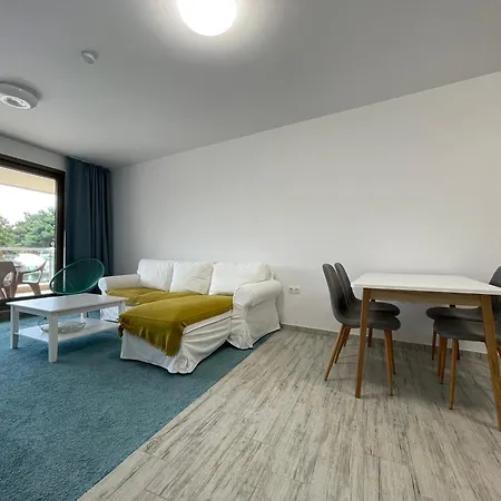 Peter House - Free Parking Daire