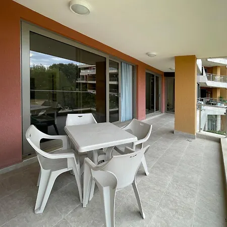 Appartement Peter House - Free Parking